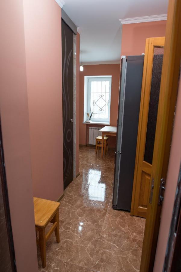 Аренда Квартиры Посуточно Cherkasy Exterior foto