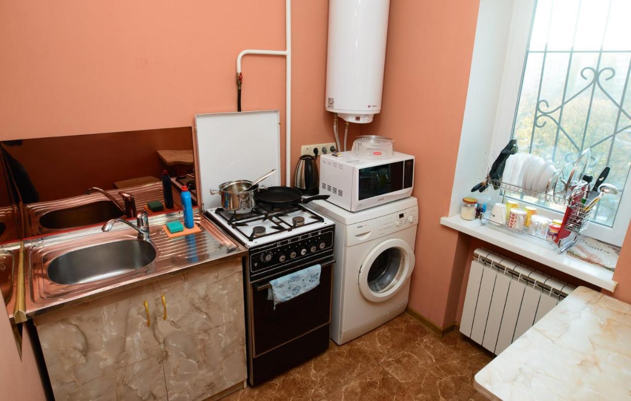 Аренда Квартиры Посуточно Cherkasy Exterior foto